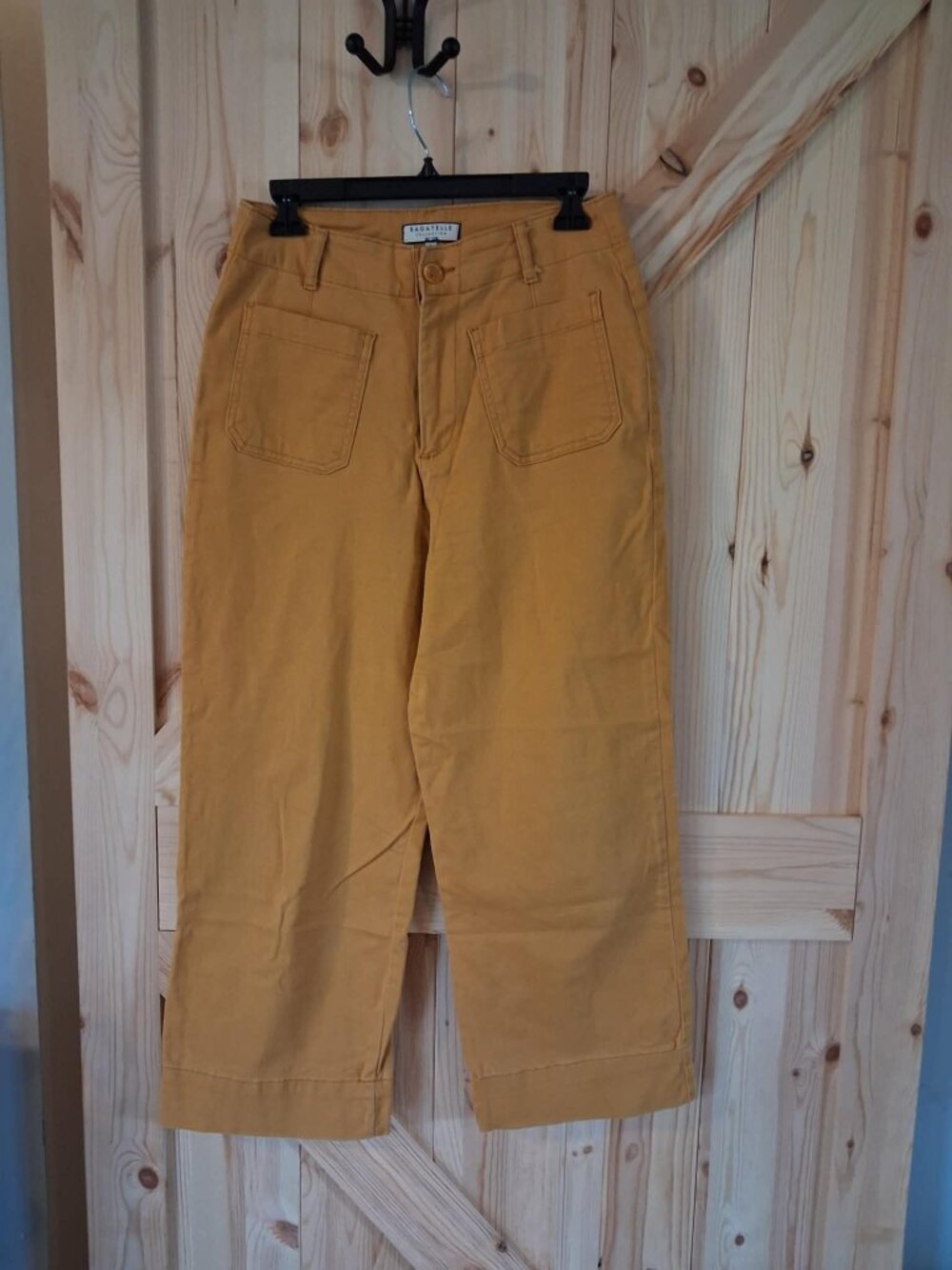 Bagatelle Collection Mustard Cropped Pants High Rise Wide Leg Ankle Chic Size 6
